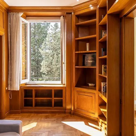 Ludovisi By In Apartment