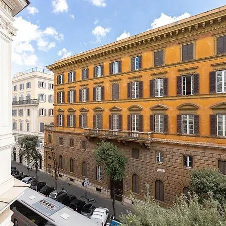 Apartment Ludovisi By In