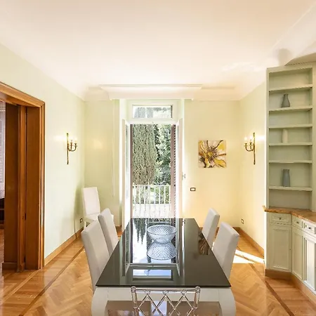 Ludovisi By In Apartment Rome