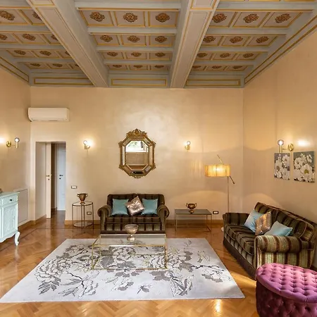 Ludovisi By In Apartment