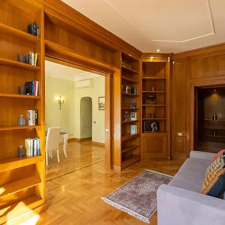 Ludovisi By In Apartment *