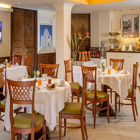 Oxford Hotel Roma