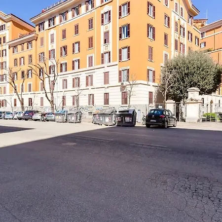 Apartamento L&l Cozy 2-bdr In San Giovanni District
