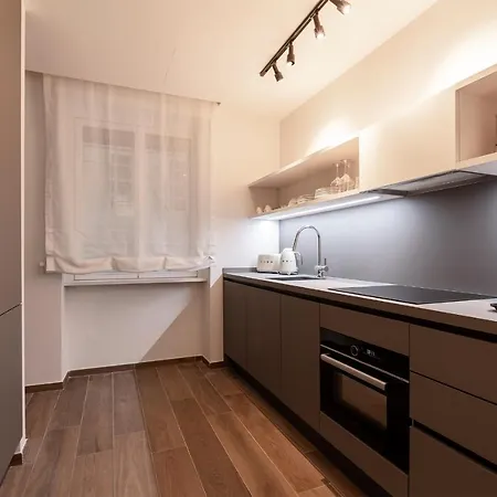 Apartment Be Mate Colosseo *