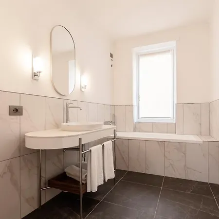 Be Mate Colosseo Apartment