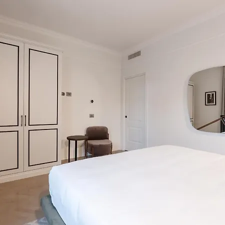 Be Mate Colosseo Apartment