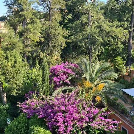 Bed & Breakfast Riari Rome