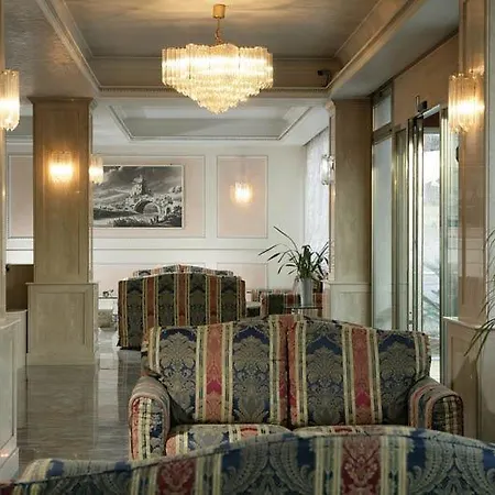 Romulus Hotel Rzym