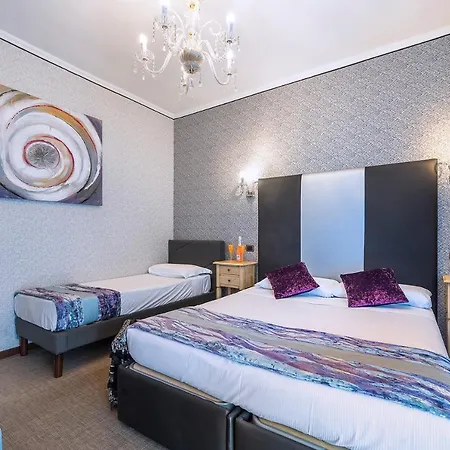 Hotel Relais Dei Papi 3*