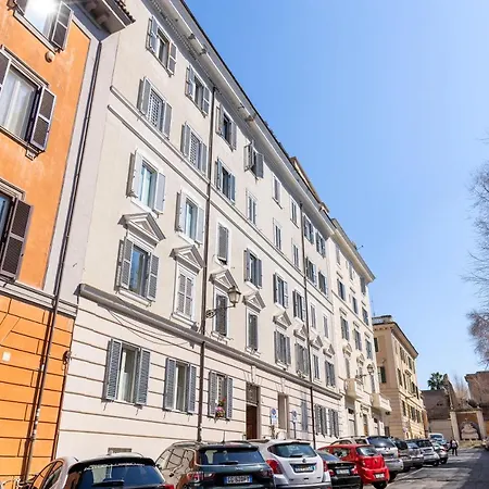 The 62 L Homkeey * Rome