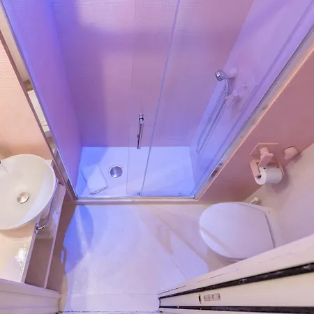 Apartment The 62 L Homkeey Rome