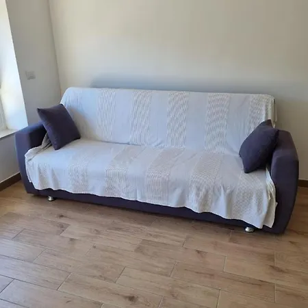 Aurelia Apartment *