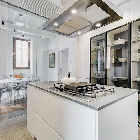 Bmga L Luxury With Patio In Trastevere Holiday home *