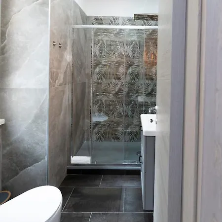 Catone Luxury Bed & Breakfast *