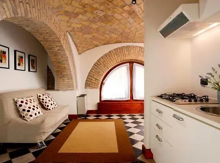 Apart Otel Termini 3*