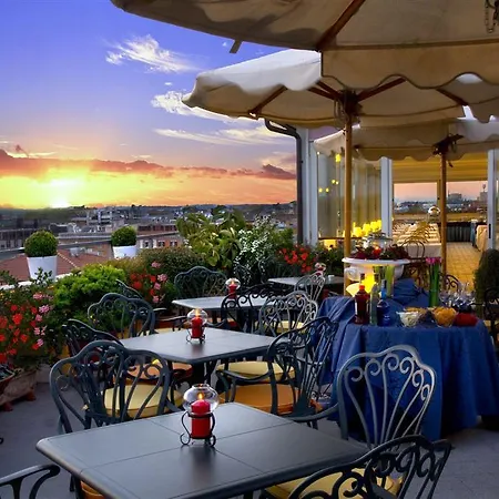 Hotel Marcella Royal - Rooftop Garden 4*