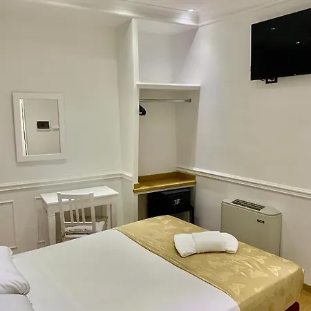 Domus Ester Guest house