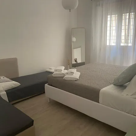 Cozy Close To The Center Apartament *