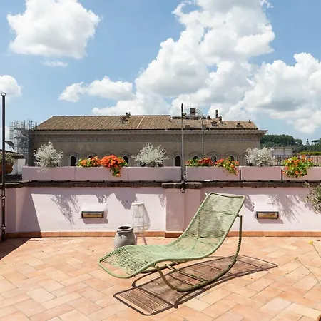 Apartment Iflat Penthouse In Campo De' Fiori Rome