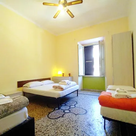 Guest house Fanti Homes *