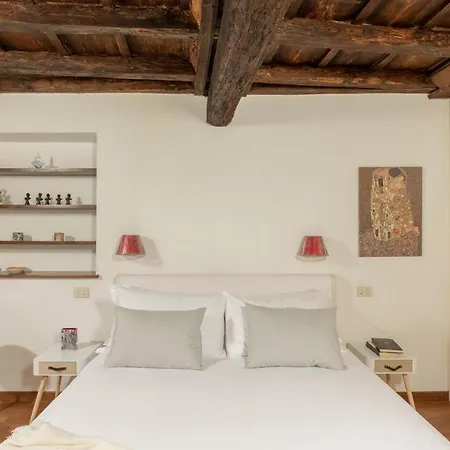 Iflat Comfy In Campo De' Fiori Appartamento