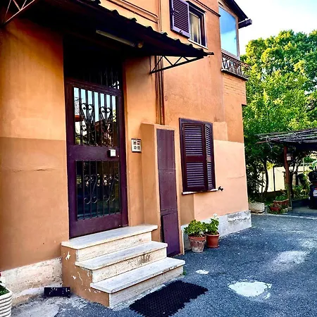 Appartamento Gemelli-san Pietro-trastevere-casa Con Posto Auto Roma