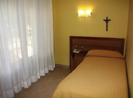 La Casa Di Nazareth Hotel Řím