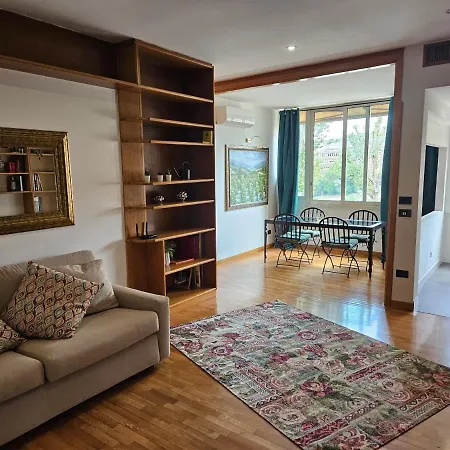 R.c. Giulio Cesare. Loft In Centro * Rome