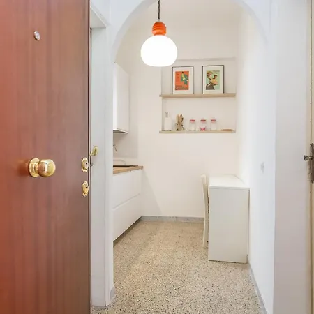 Apartment Oscar Near Landmarks And Colosseum *