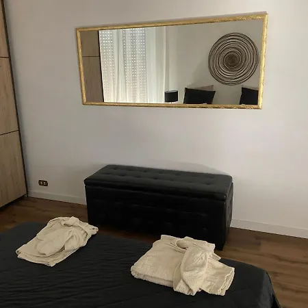 Eur Centro Lux Con Camino Apartment