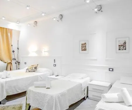La Locanda Di Piazza Del Popolo Гостевой дом 2*