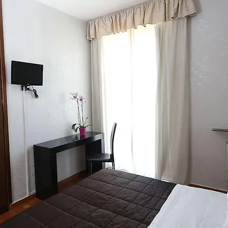 Roma Room Hotel Hotel