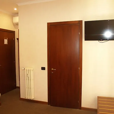 Hotel Osimar