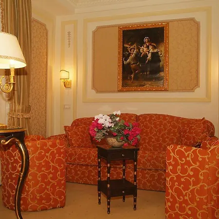 Champagne Palace Ξενοδοχείο