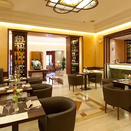 Diana Roof Garden Hotel