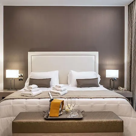 Genova Hotel Roma