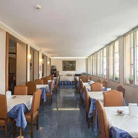 Rimini Ξενοδοχείο