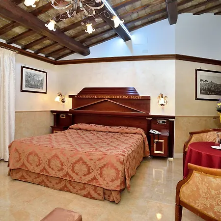 Hotel Pantheon Rome