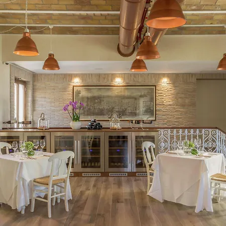 Aleph Hotel, Curio Collection By Hilton 5*