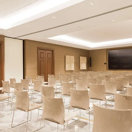Aleph Hotel, Curio Collection By Hilton Hotel Roma