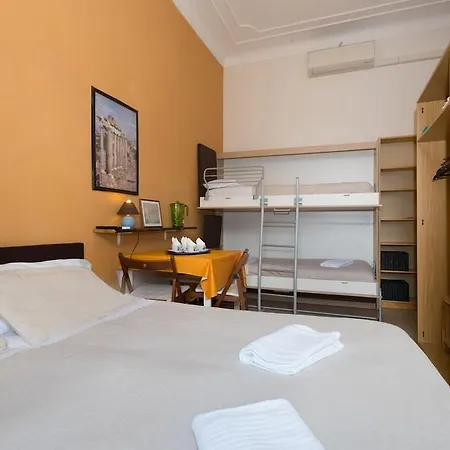 Quo Vadis 2 Bed & Breakfast Řím