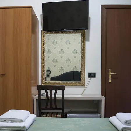 Hotell Ferrarese Rom