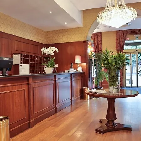 Milton Hotel