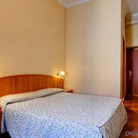 Hotel Corot 3*