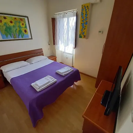 De' Fiori Apartment *