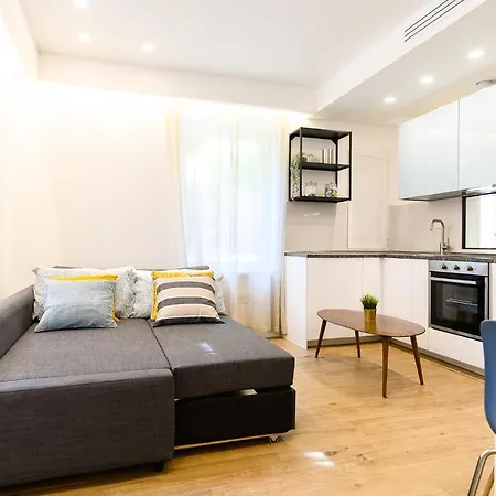 Modern & Elegant By Ndp Rent * Rom