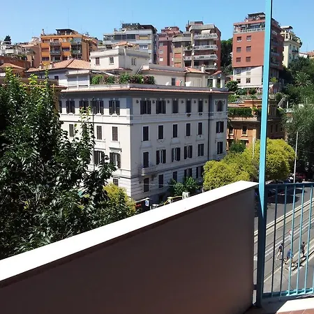 Maison d'hôtes Trastevere Chic 3*