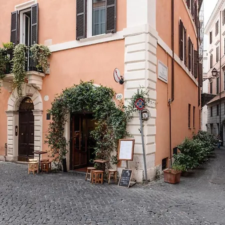Fontanella Borghese Elegant & Beautiful Apartment