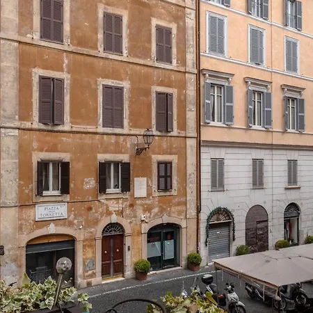 Apartment Fontanella Borghese Elegant & Beautiful Rom
