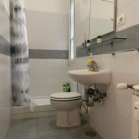 Apartment Group *